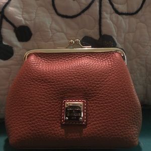 NWT Dooney & Bourke KissLock Wallet
